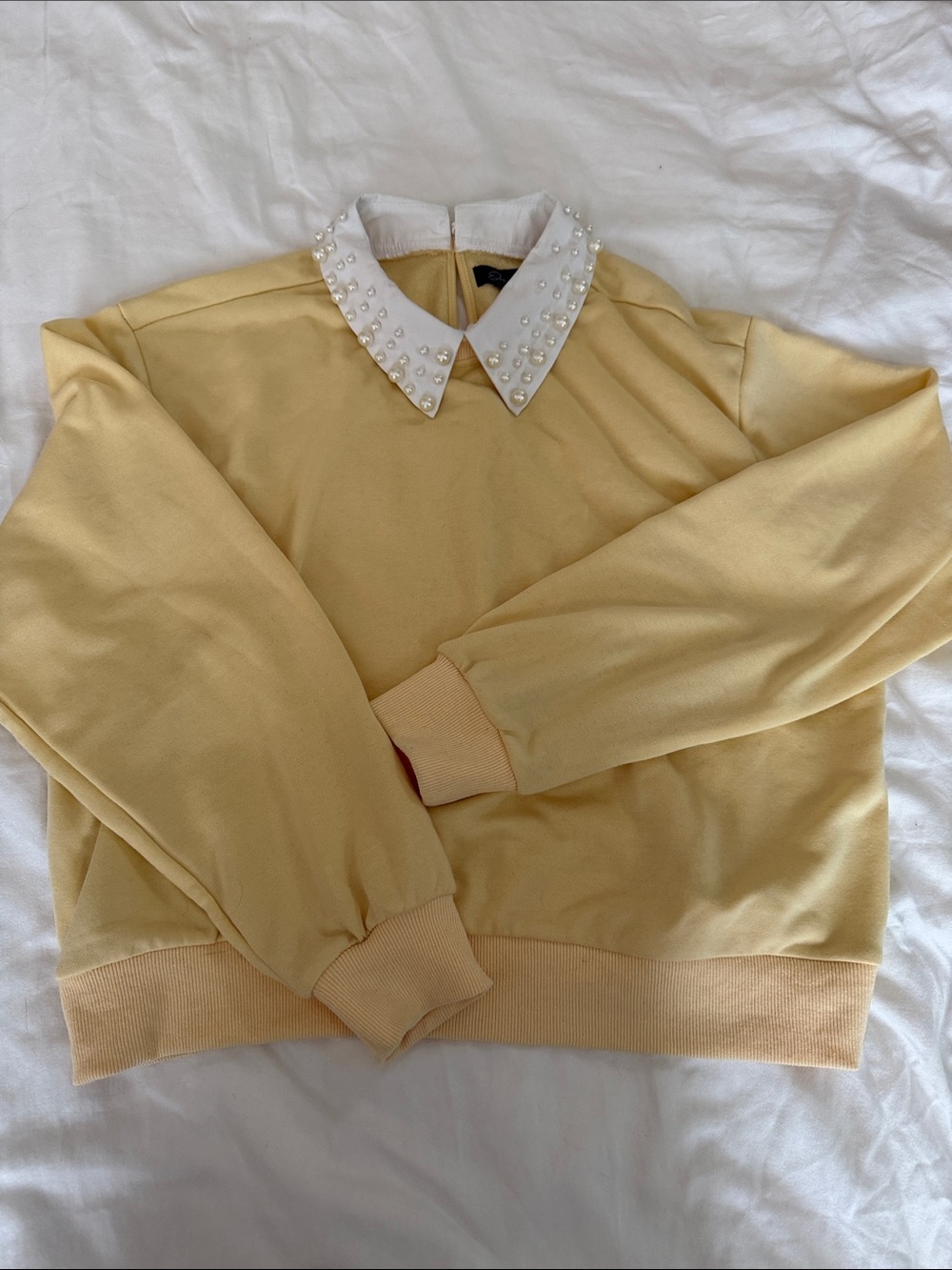 XOXO Pale Yellow Pearl Collar Crewneck Sweatshirt